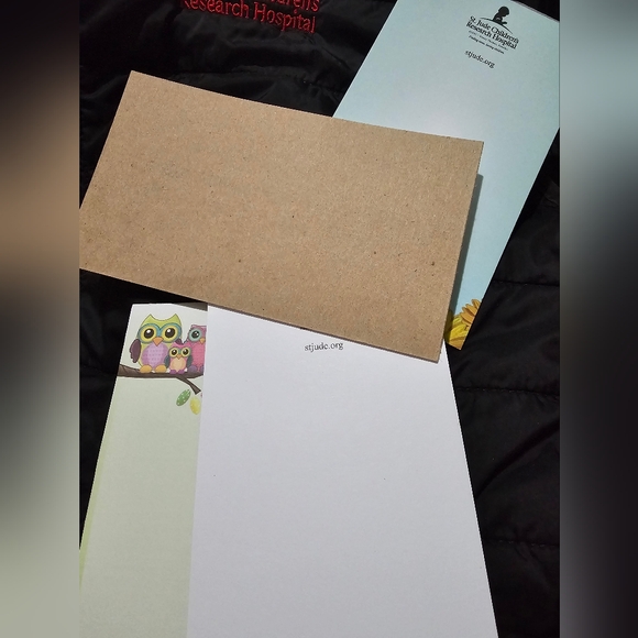 St Jude Note Pads (Lot 51 pads) - Picture 4 of 8